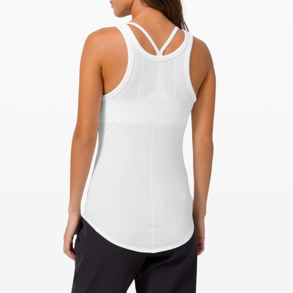 NWT Lululemon Tank - Sz 6 - Picture 2 of 6